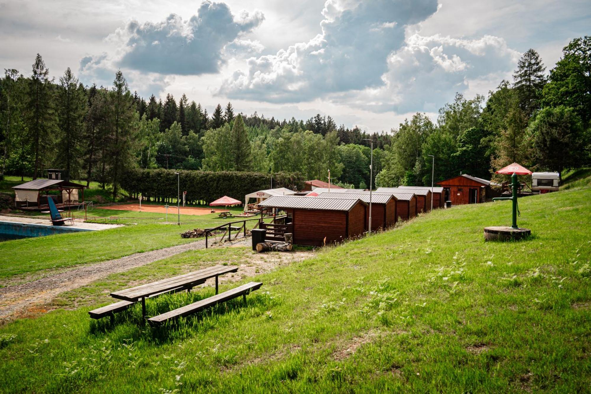 Karavan 1 V Arealu Koupaliste Bystre V Orlickych Horach Exteriér fotografie